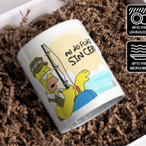 "Taza de Homer Simpson pescando con la frase Mi no funcionar sin cerveza"